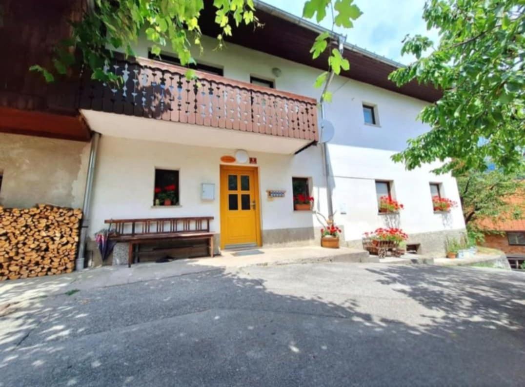 Pr' Hribar Apartment Zgornje Gorje Exterior foto